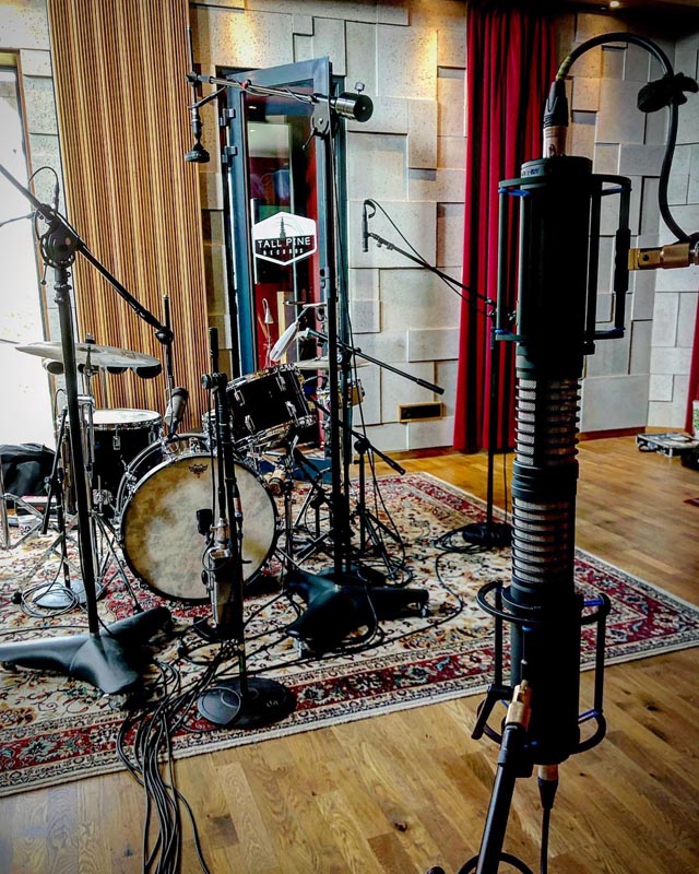 Tall Pine Records (POLAND), Drum Session with ARM-1L